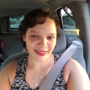 Meet your Posher, Suzanne